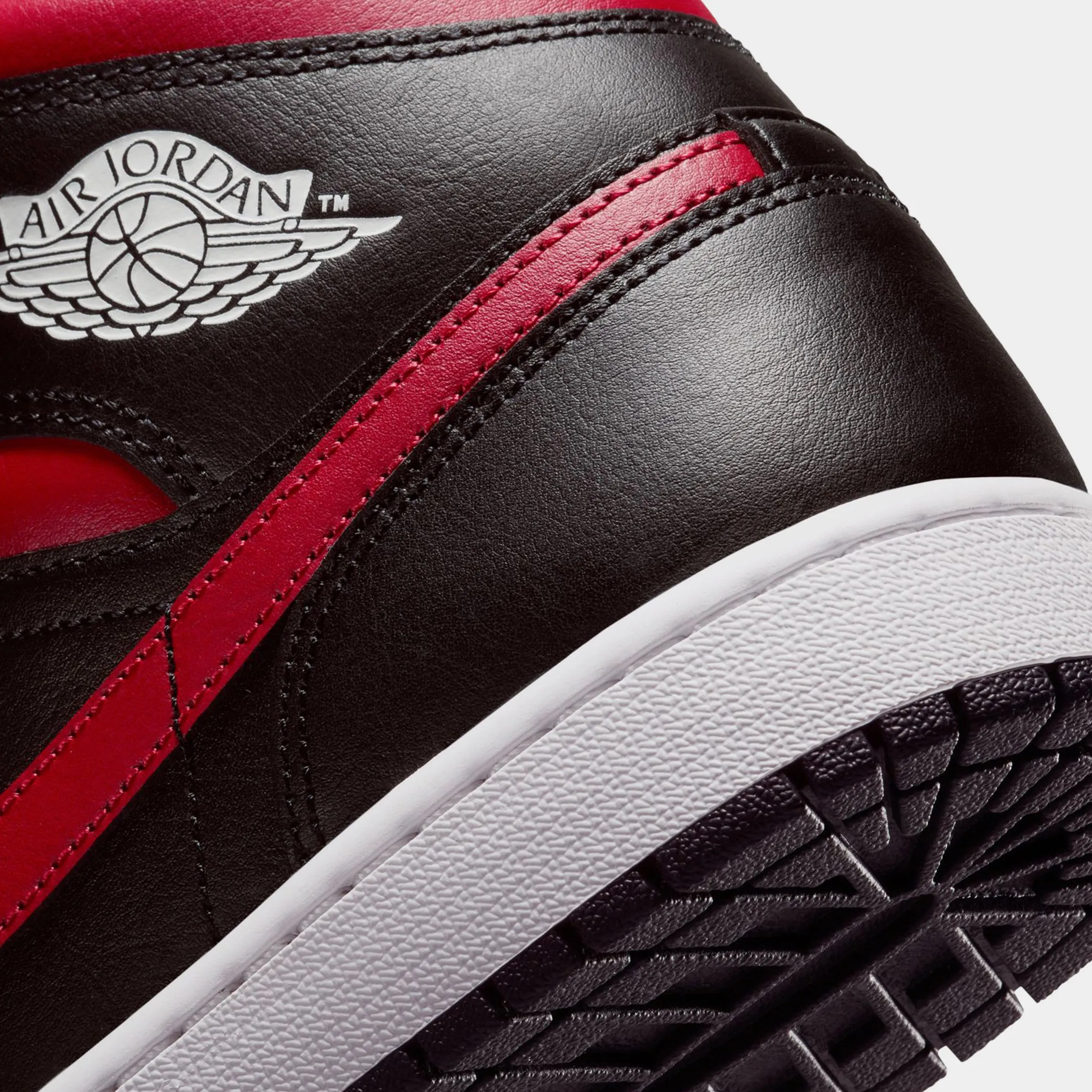 Air Jordan 1 Mid Bred Mens Basketball Shoes (Black/Varsity Red/Summit White)