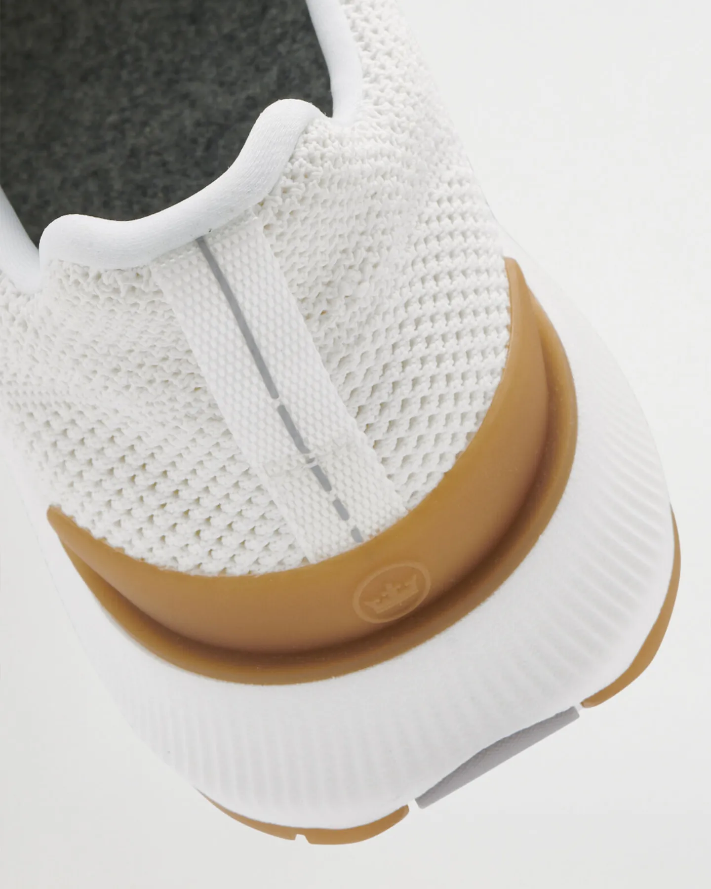 HYPERLIGHT APOLLO SNEAKER - SOFT WHITE