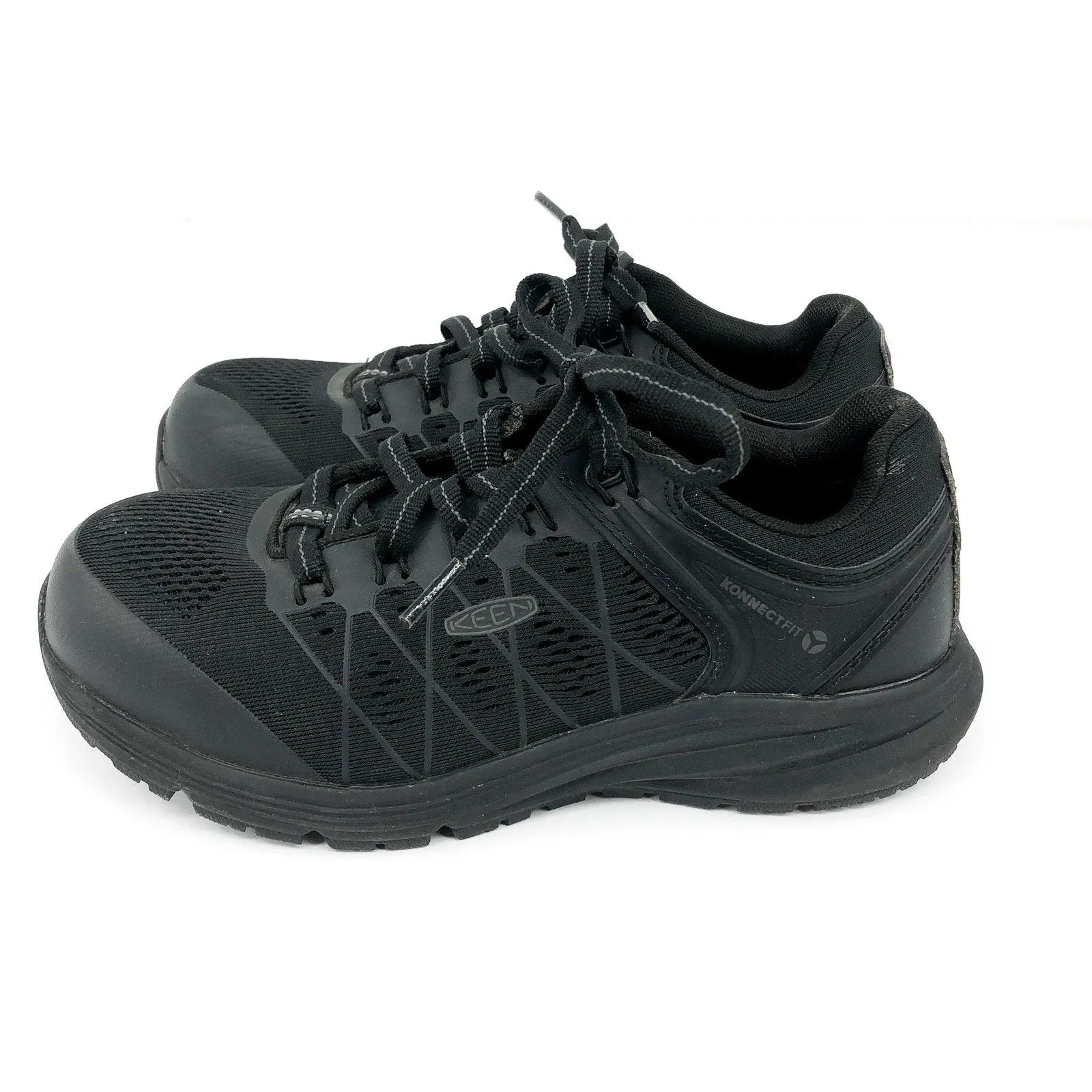 KEEN Womens Vista Energy Work Sneakers 6 WIDE Black Utility Water Resistant NIB