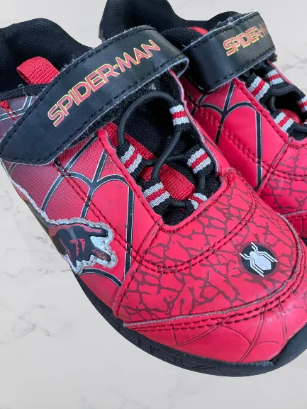 Light Up Spiderman Shoes w/ Velcro