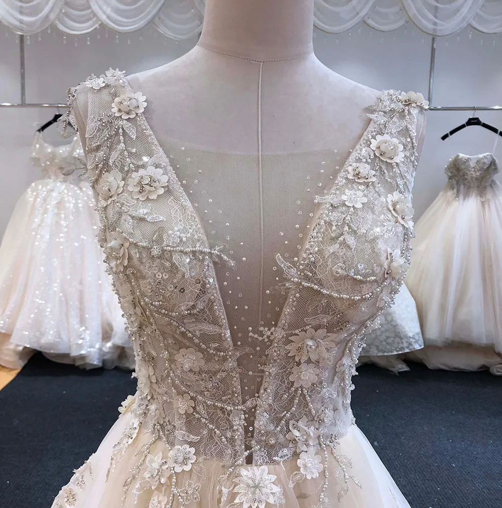 Luxury V-Neck Wedding Dresses Beaded Backless Dress