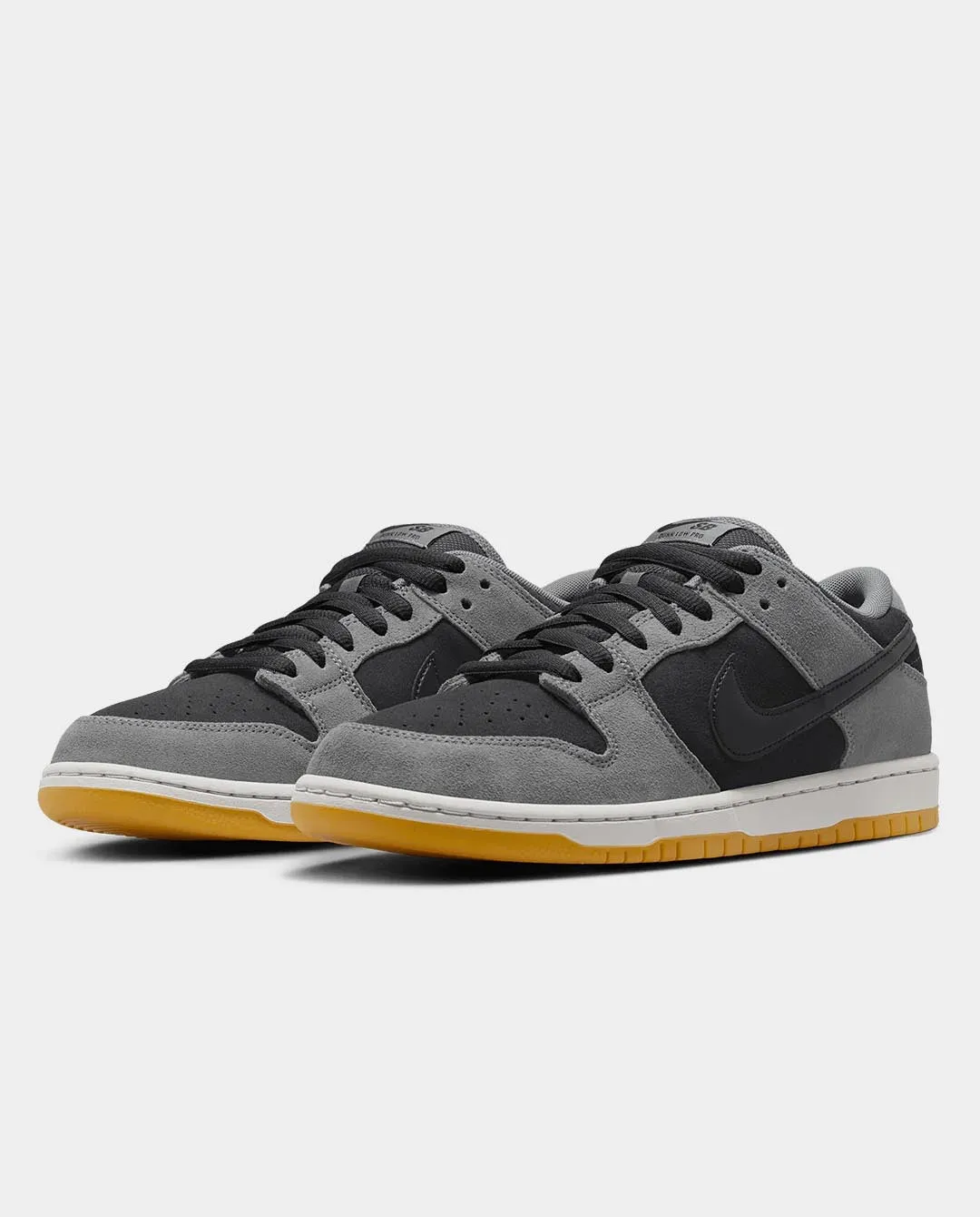 Nike SB - Dunk Low Pro Shoe - Dark Smoke Grey