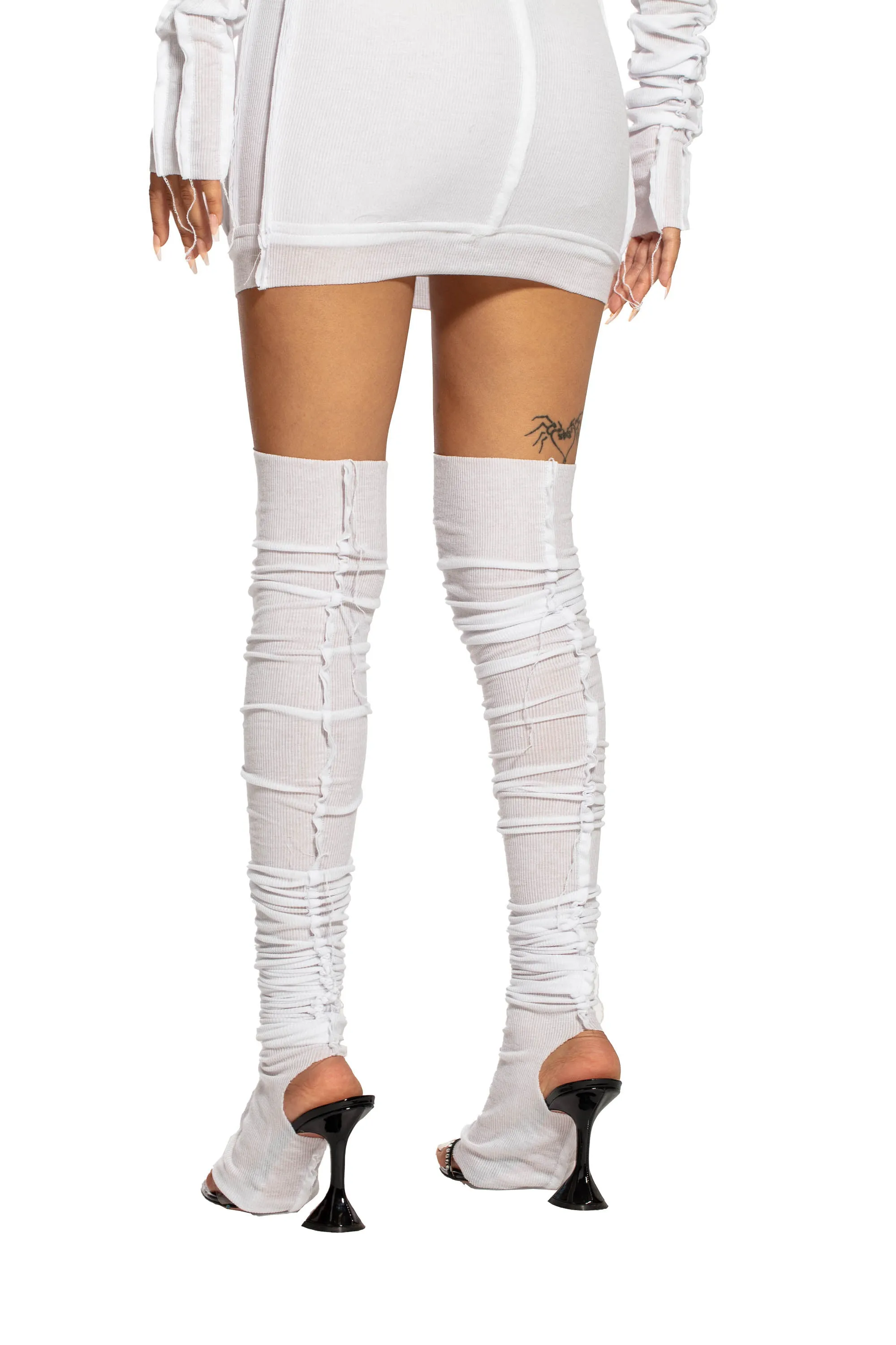 OPEN SEAM LEG WARMER SOCKS IN WHITE RIB