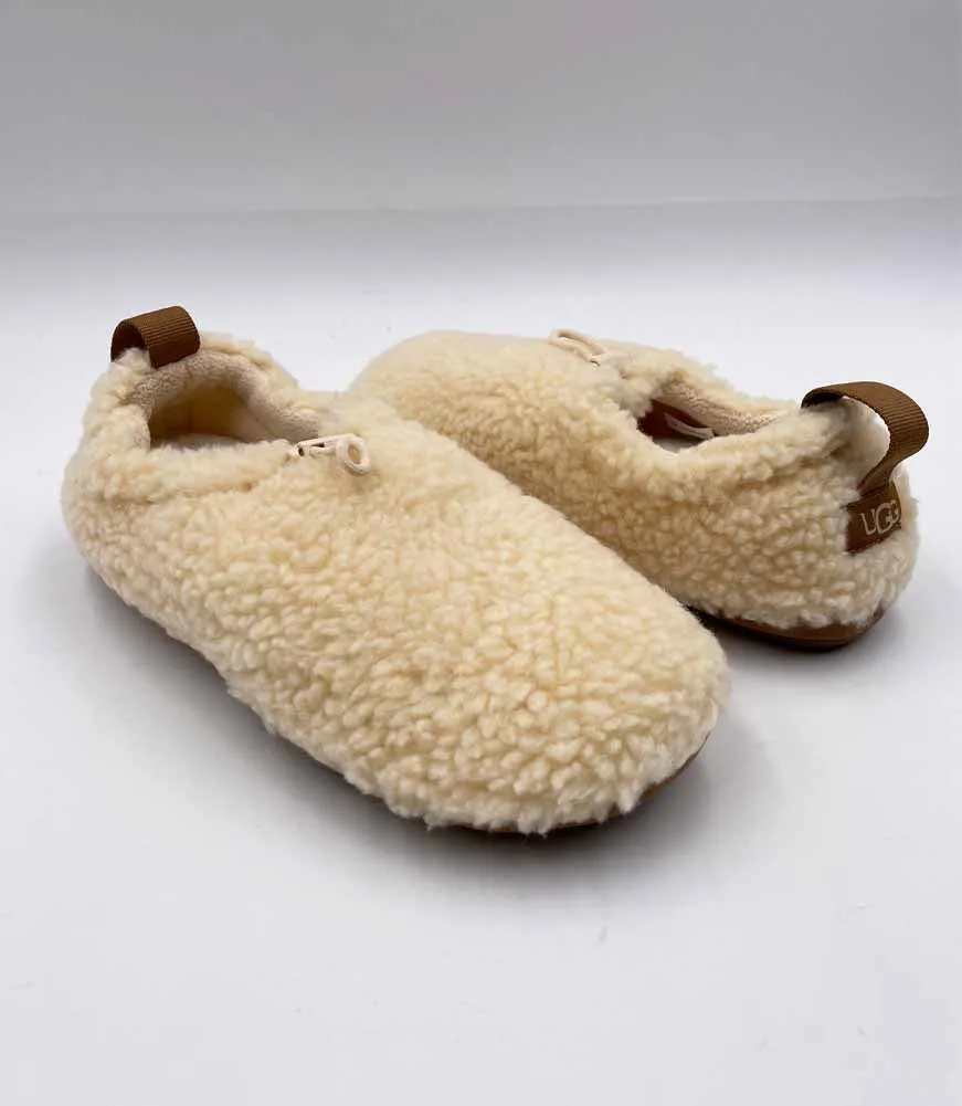 Plushy Slipper in Natural/Chestnut by UGG