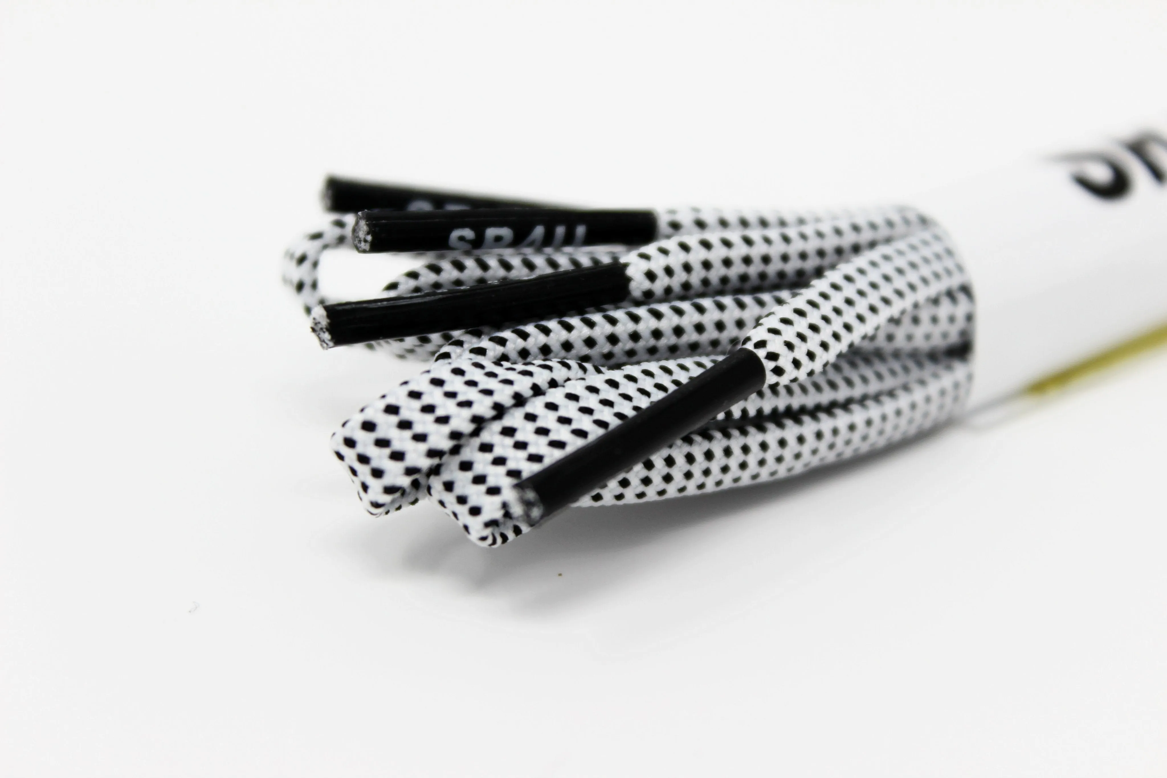 SR4U Laces White/Black Speckled Premium