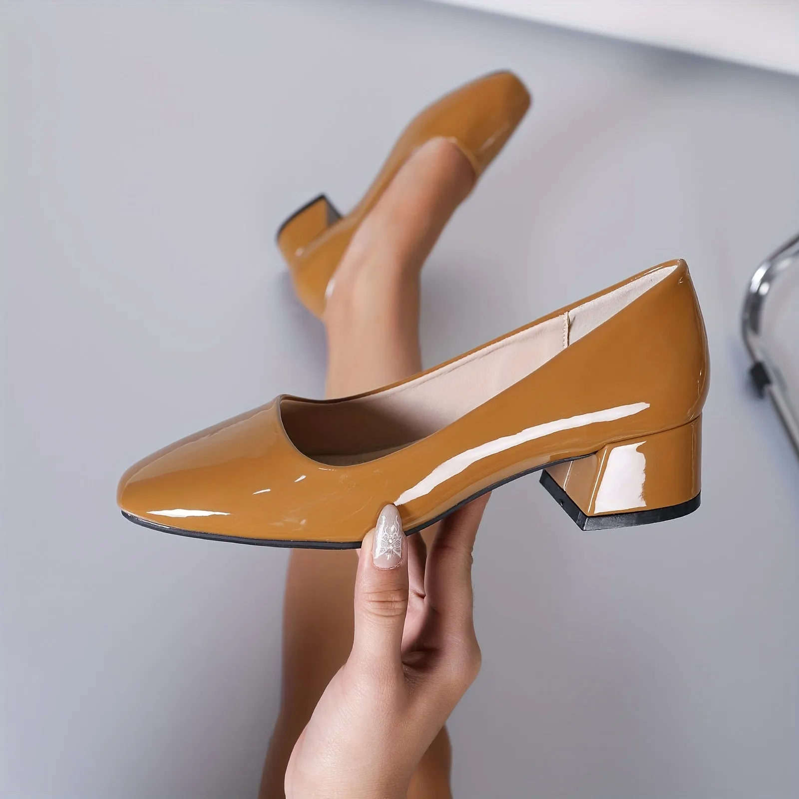 Stylish Chunky Heel Pumps - Square Toe Slip On Shoes for Women, Solid Color All-Match Court Shoes with Low Heel, Comfortable and Versatile Design for Daily Wear