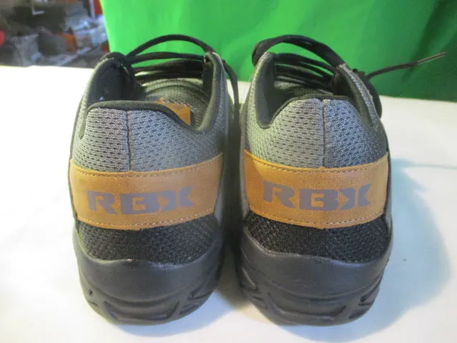 Used Reebok Running / Training Shoes Size 6