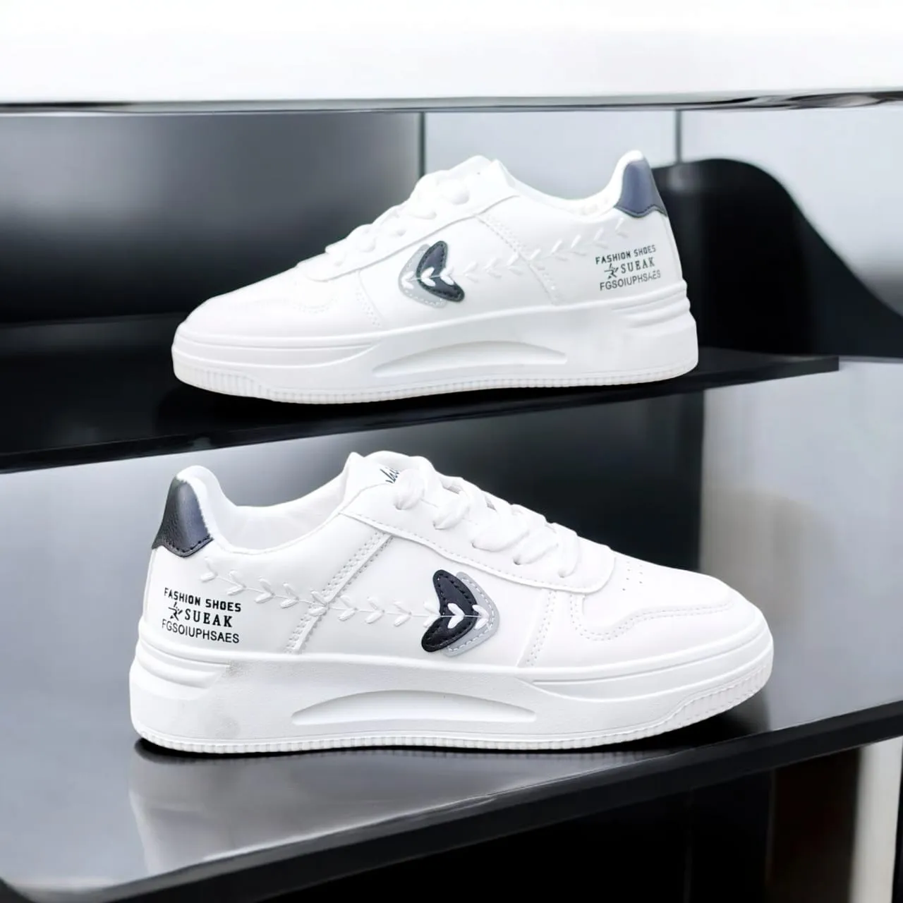 WOMAN'S SHOES WHITE CHUNK GS.73