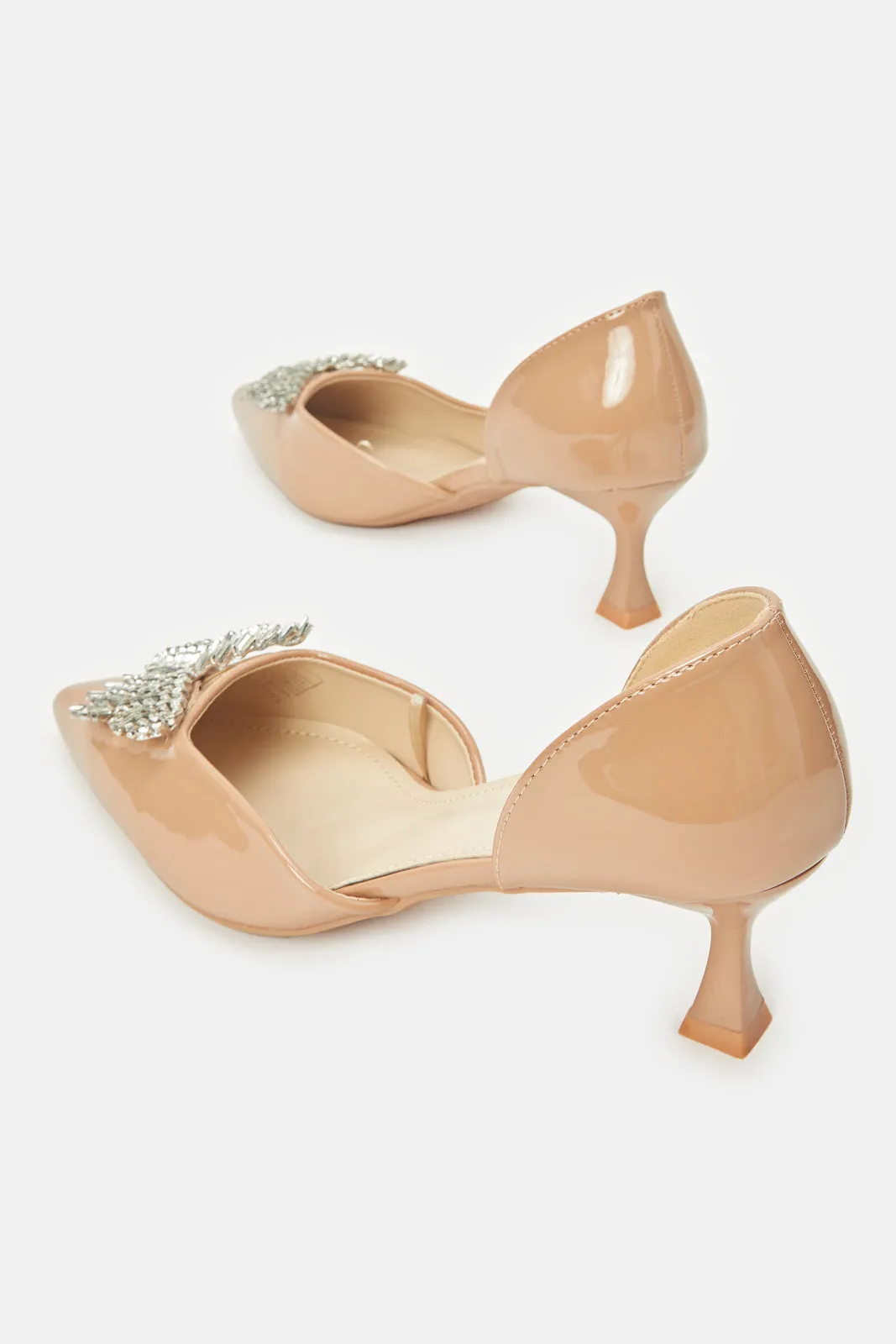 Women Beige Patent Butterfly Court Shoes